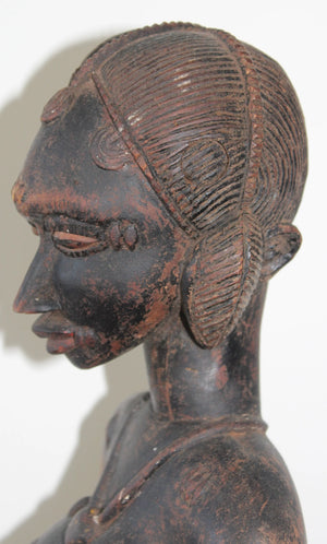 Maternidad sedente baulé