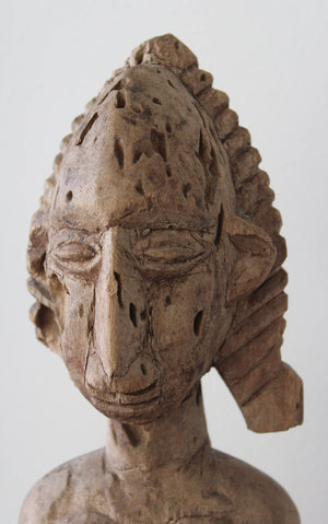 Estatua ritual Jonyeleni