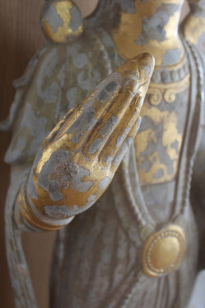 Buda y Bodhisattva en Piedra Tallada Dorada y Policromada