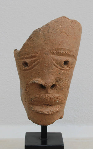 Cabeza ritual Nok en terracota