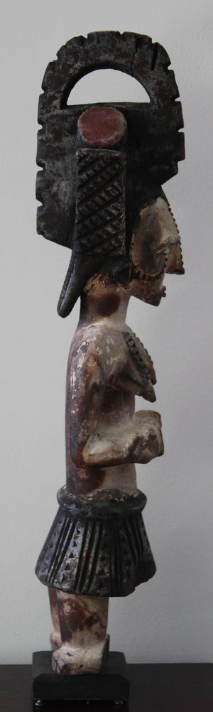 Reina Madre Igbo. Sociedad Mmwo