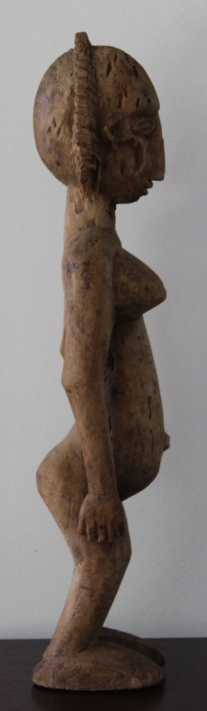 Estatua ritual Jonyeleni