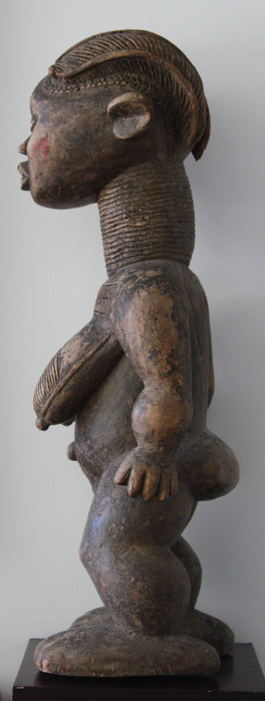 Female Figure Dan Lü Mä