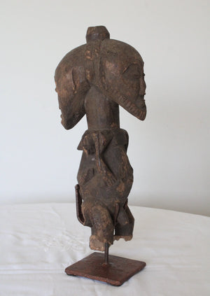 Estatua Hemba Kabeja