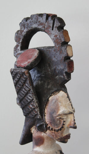 Reina Madre Igbo. Sociedad Mmwo