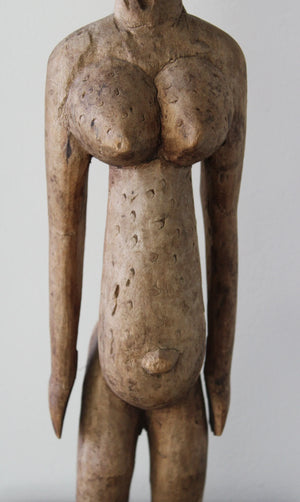 Estatua ritual Jonyeleni