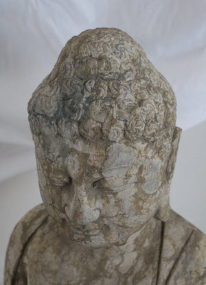 Buda de pie en piedra, dinastía Tang