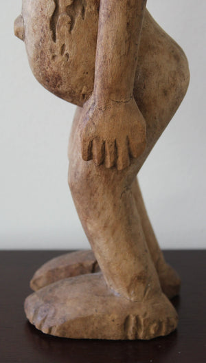 Estatua ritual Jonyeleni