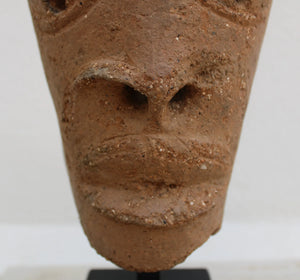 Cabeza ritual Nok en terracota
