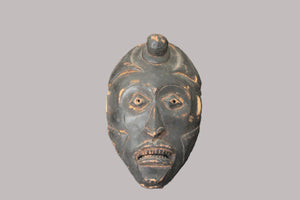 Máscara ceremonial Bakongo