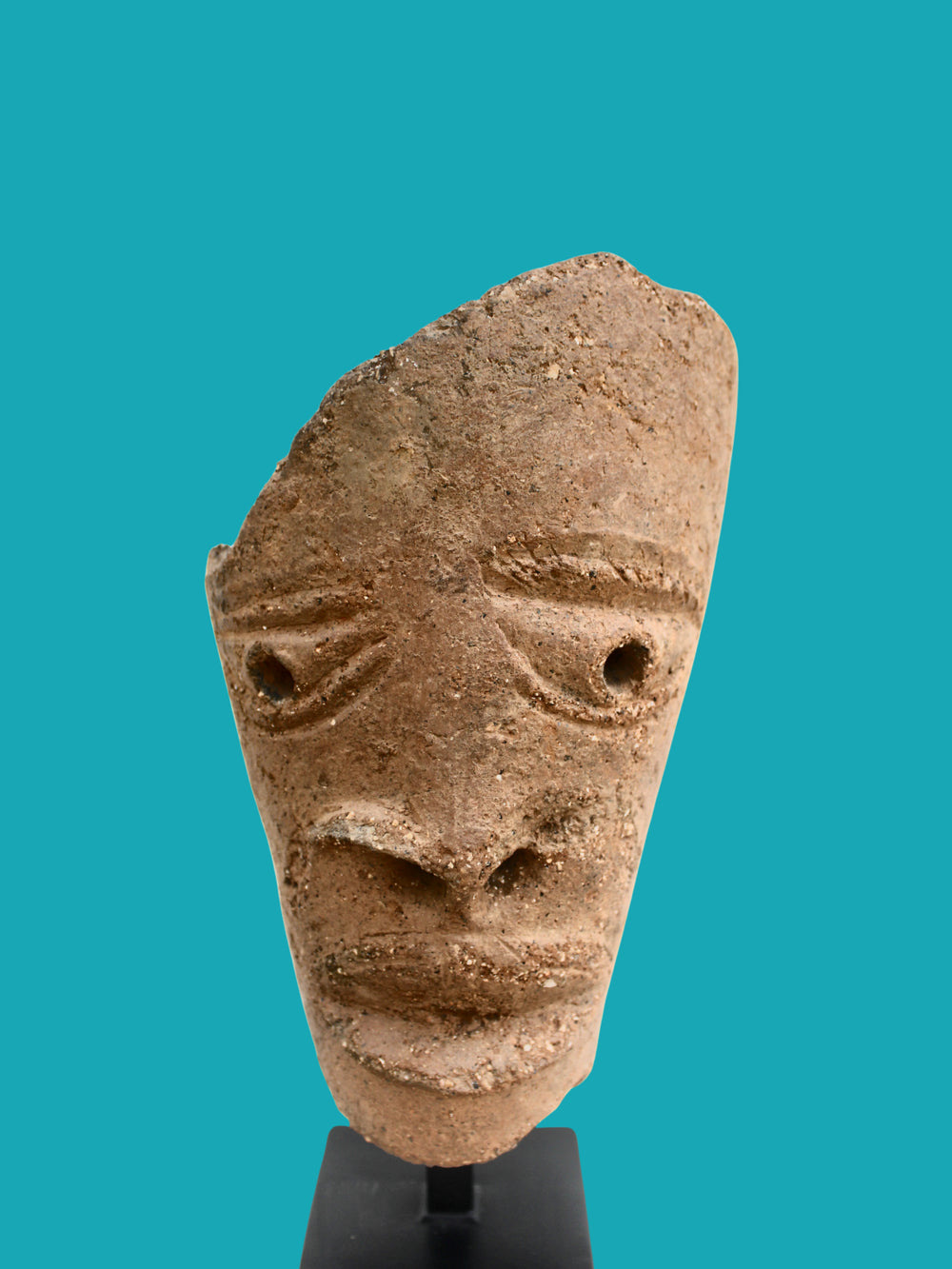 Cabeza ritual Nok en terracota