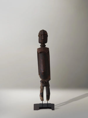 Estatua bateba del grupo lobi