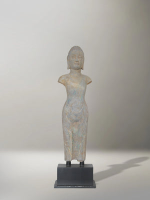 Buda Shakyamuni Tallado en Piedra - Dinastía Tang