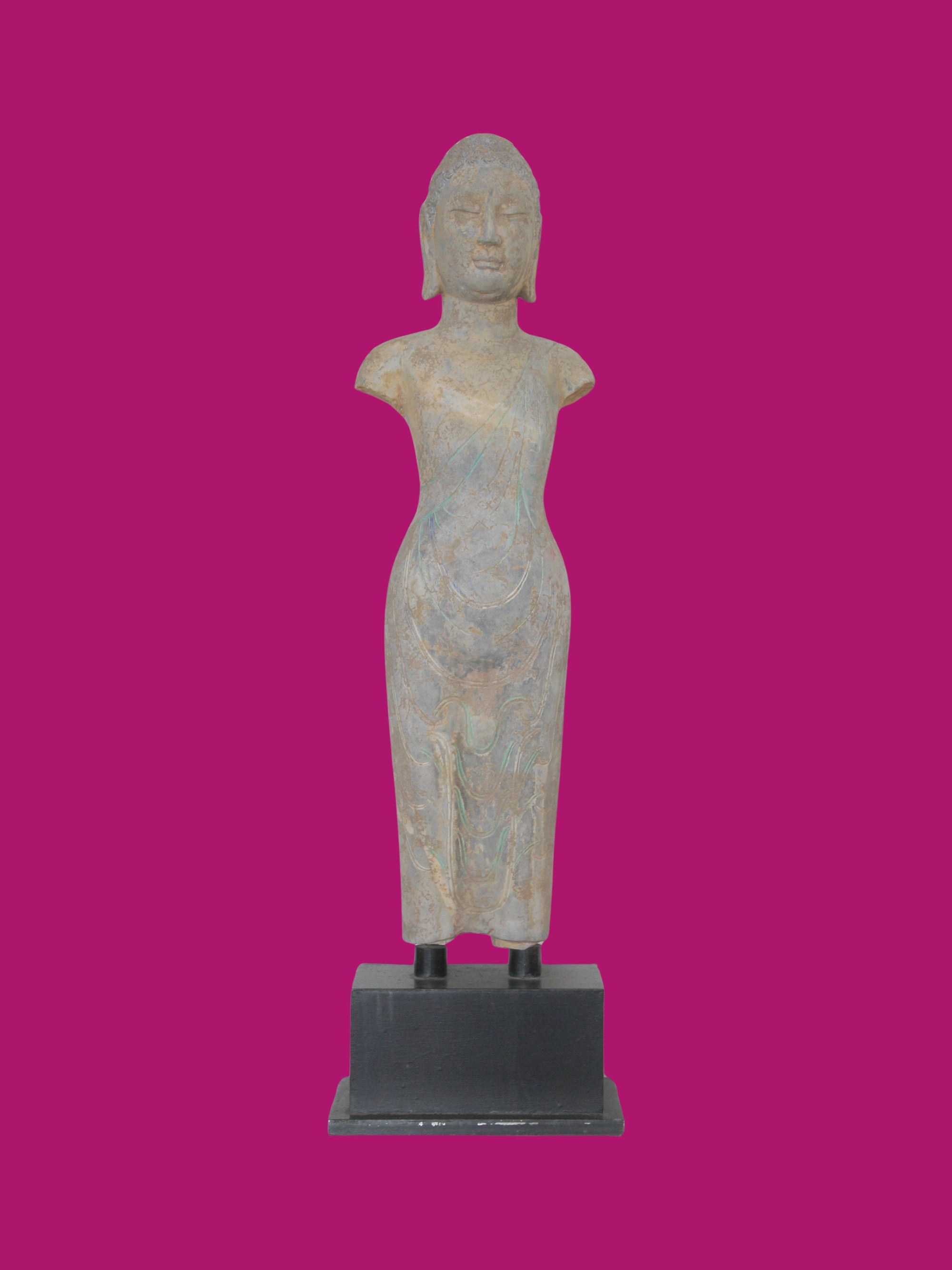 Buda Shakyamuni Tallado en Piedra - Dinastía Tang