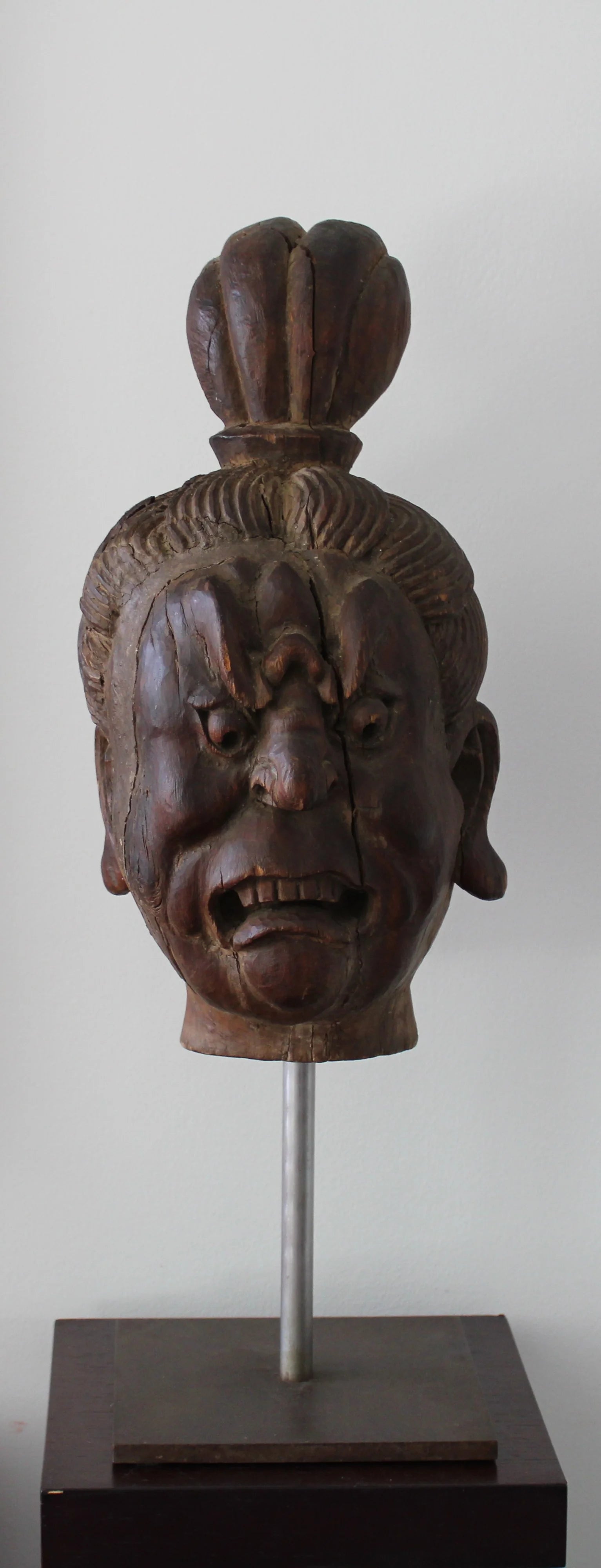 Cabeza de Lokapala de la Dinastía Tang