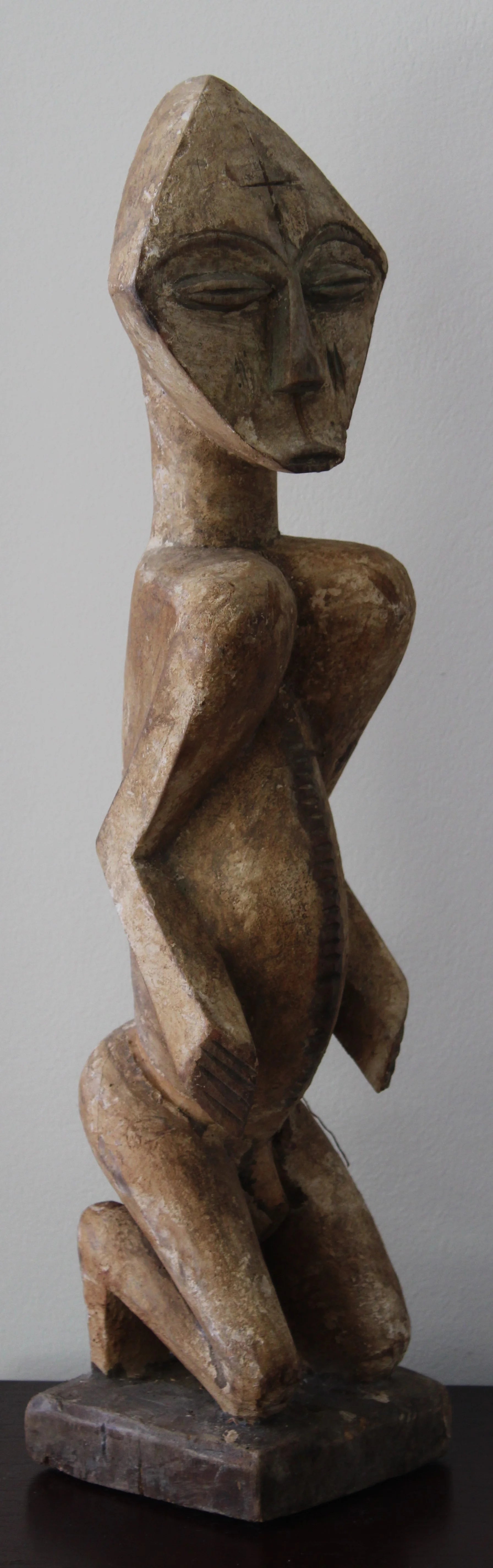 Estatua Lega Iginga