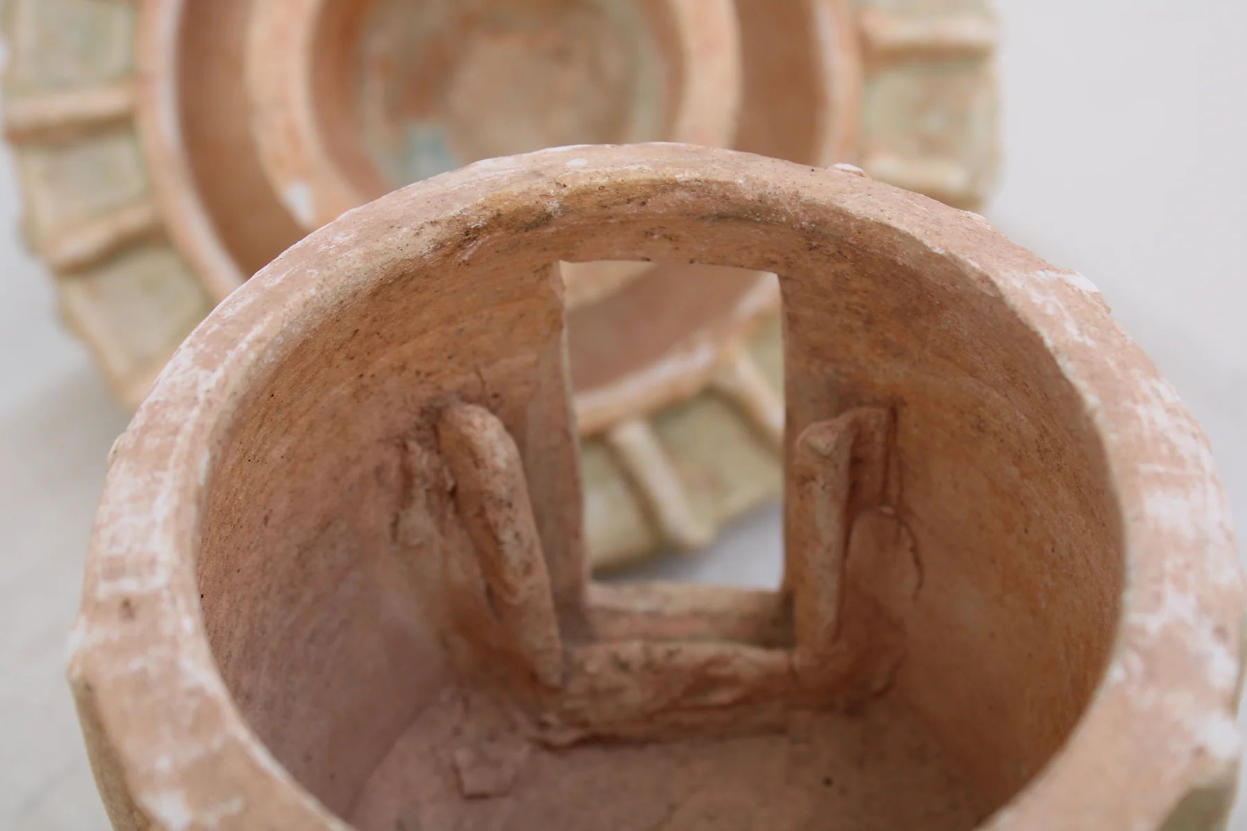 Maqueta de Granero de Cerámica Qingbai